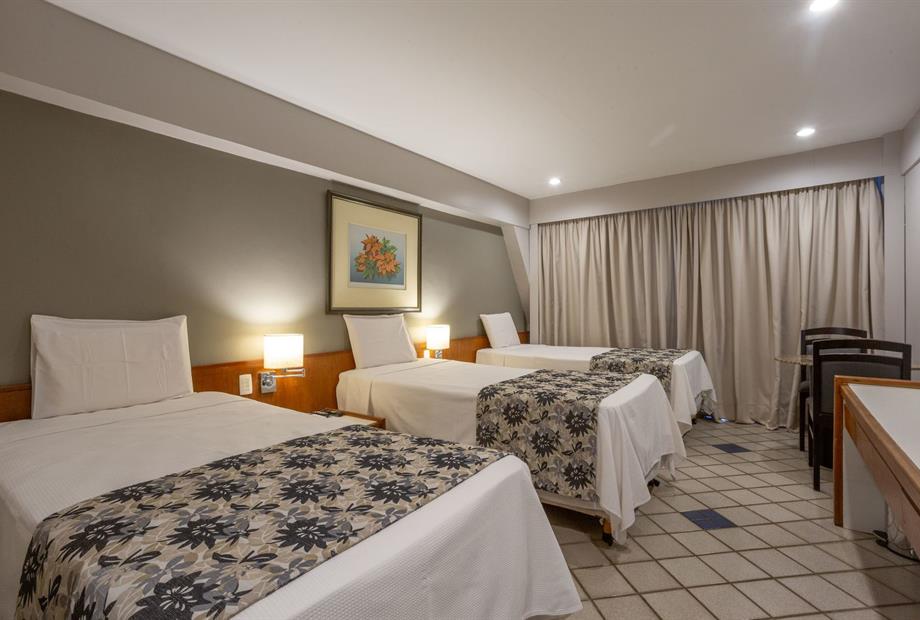 superior twin triplo 1 omn.jpg