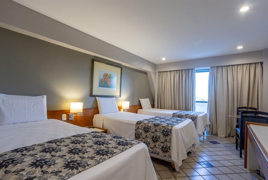 superior twin triplo 4 omn.jpg