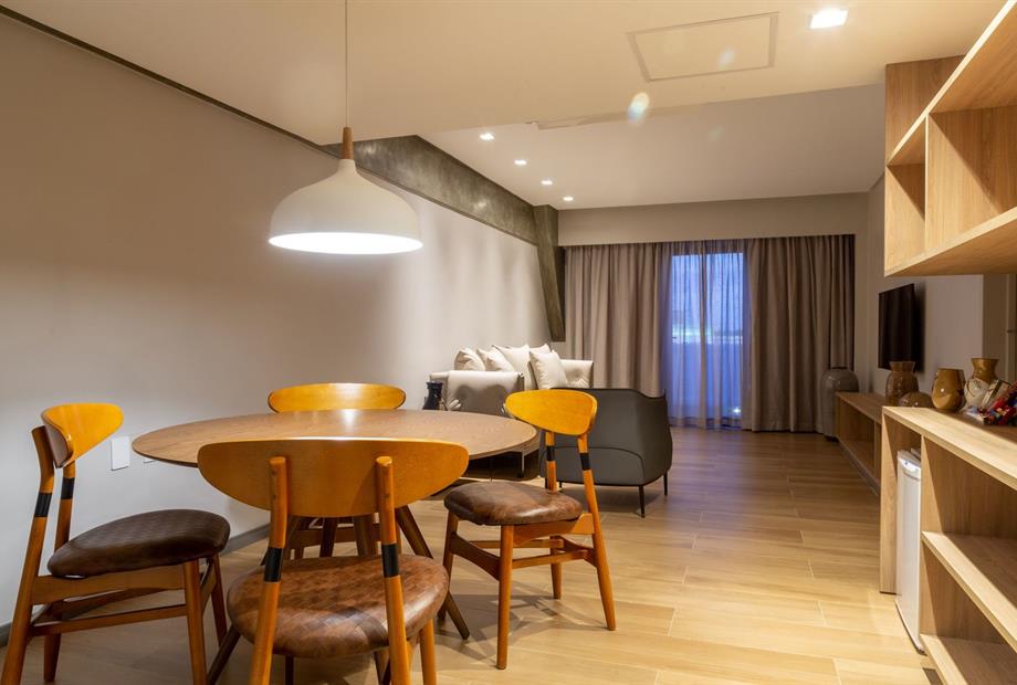 rio poty suite premier executiva 6 omn.jpg