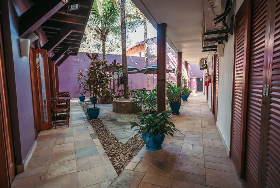 brigitte ext 7_easy-resize.com.jpg