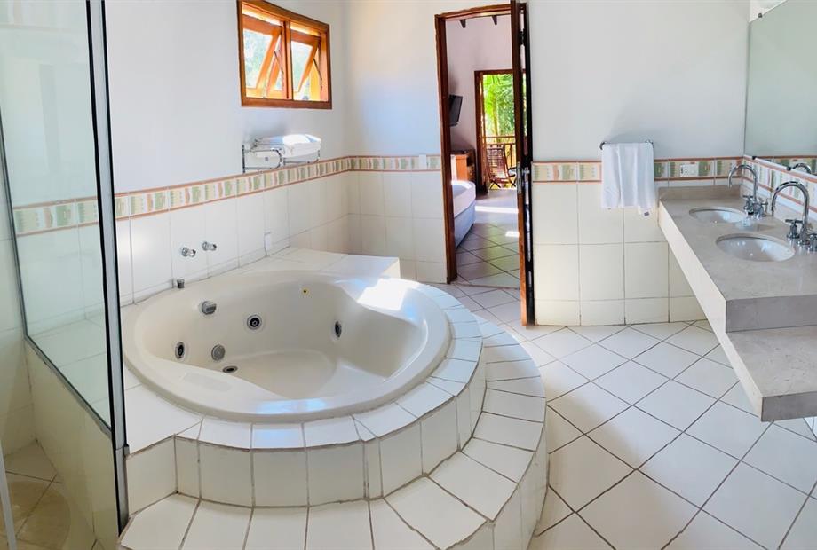 banheira 2_Easy-Resize.com.jpg