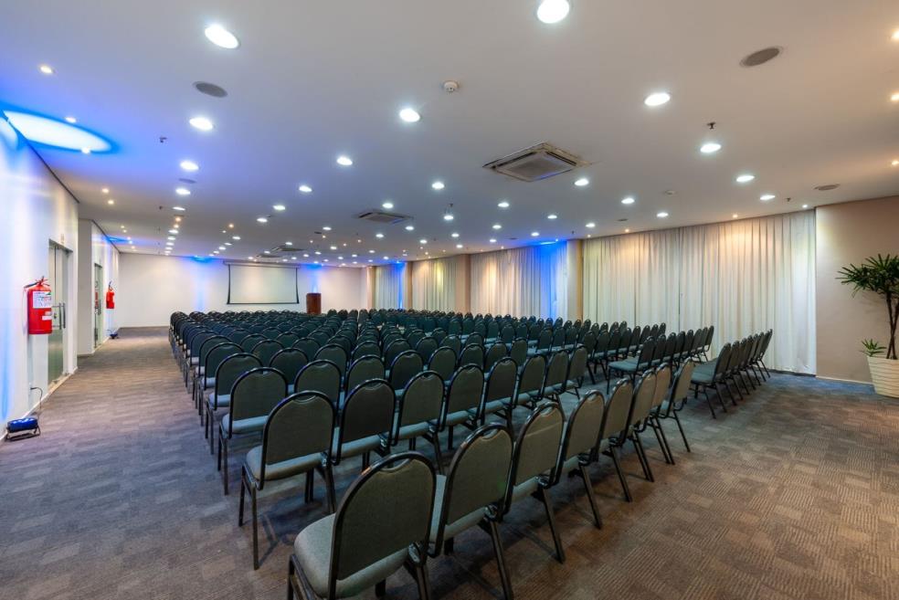 om sala vitória régia.jpg