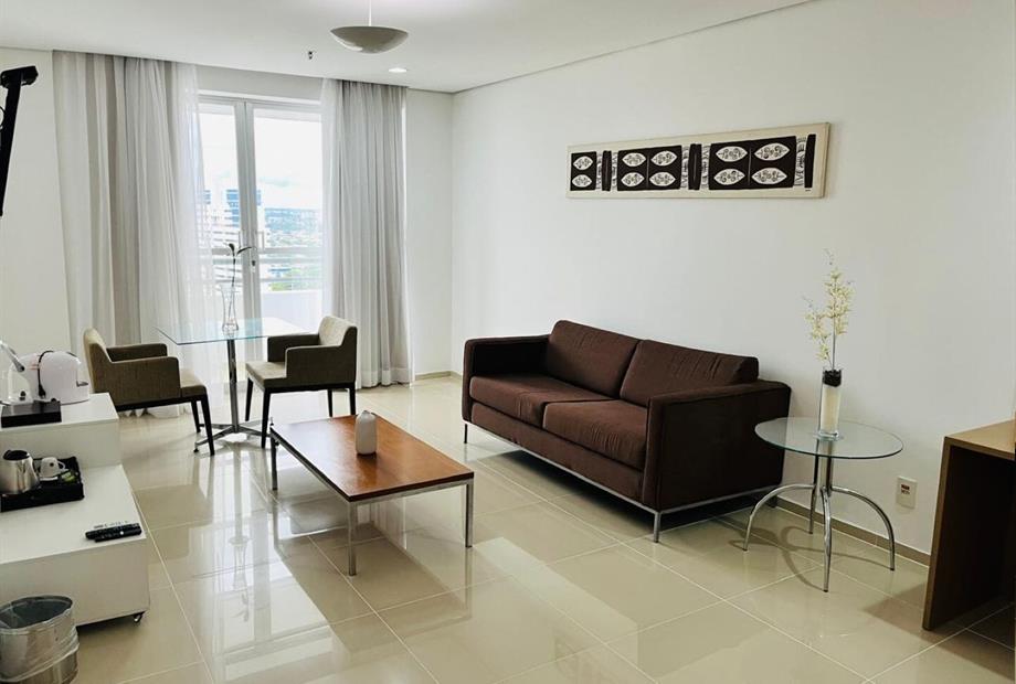 om suite master 2.jpg