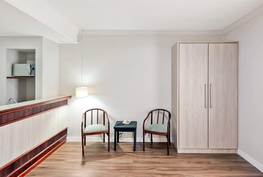 suíte junior - copa e antessala.jpg