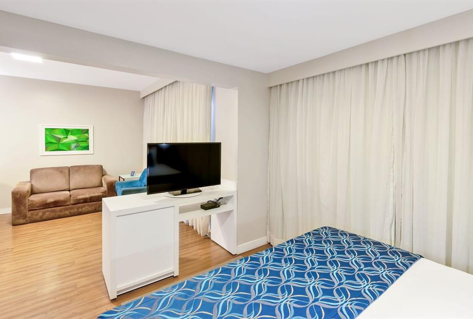 suite executiva casal 2 omn.jpg