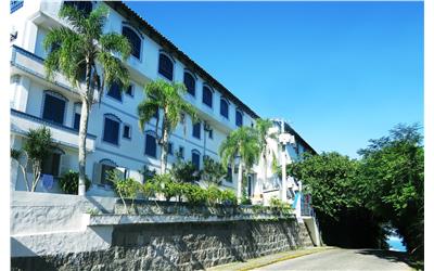 LATERAL HOTEL