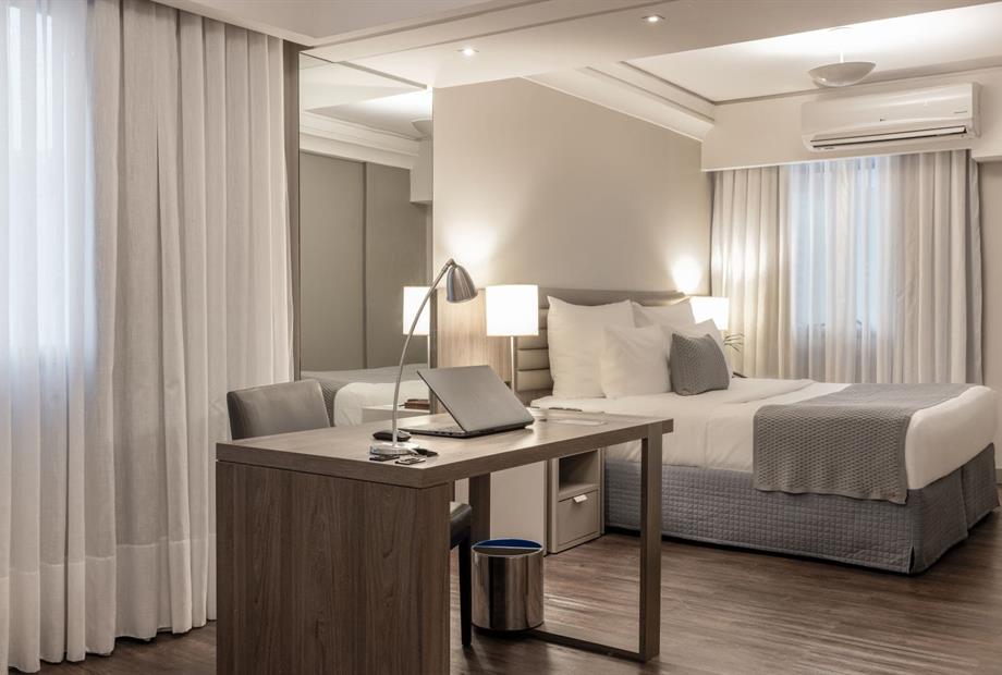 om suite jr casal 2.jpg