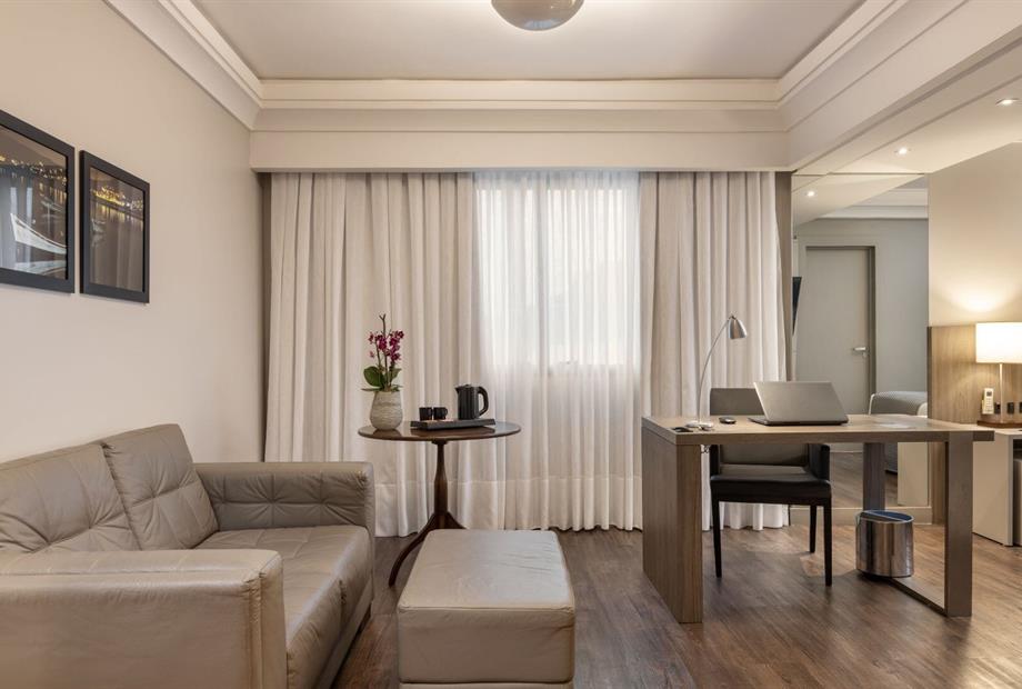 om suite jr casal 5.jpg