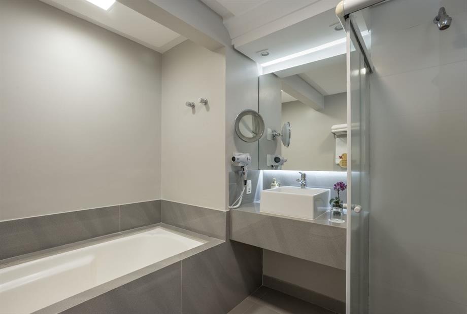 om suite familia 6.jpg