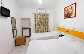 Habitación Triple Estándar de Hotel Adriattico – GRUPO GR