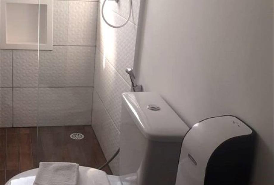 toilet suite premium casal 32.jpg