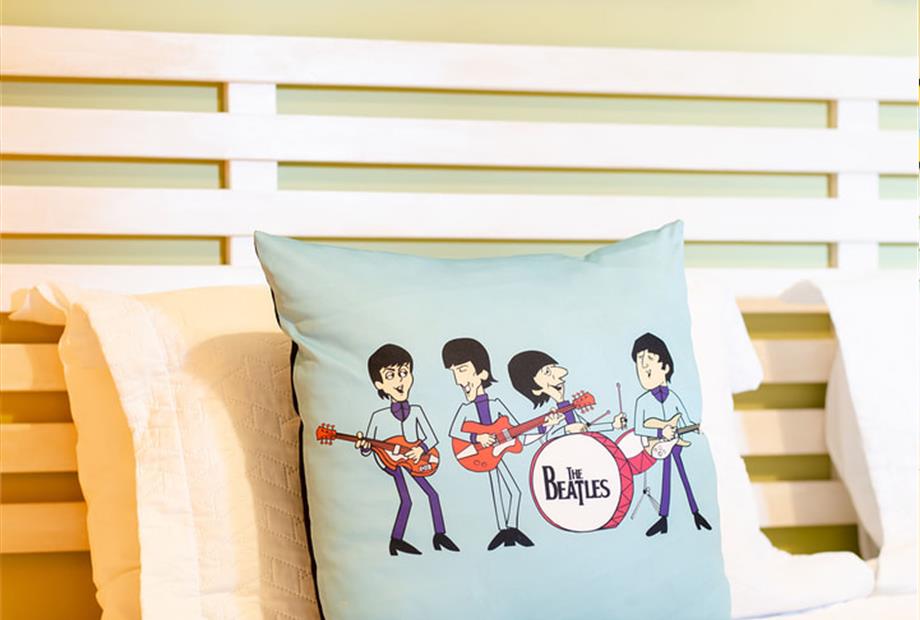 quarto beatles - thiago faquineli-12.jpg