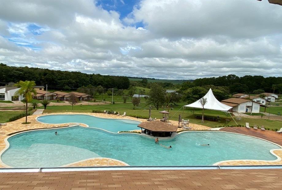 vista varanda - piscina.jpeg