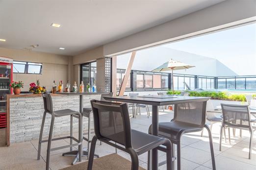 bar da piscina (1).jpg