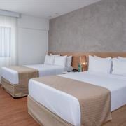 Família (2 Camas Casal)