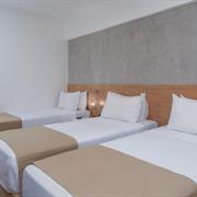 Standard Triplo Twin