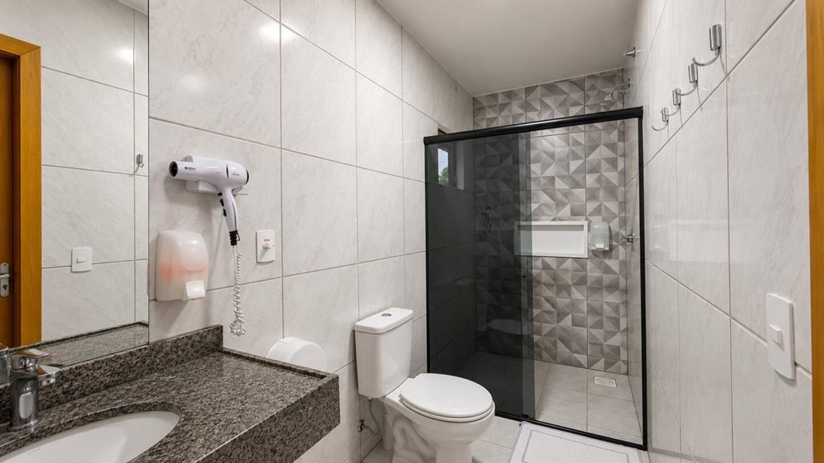 suite_confort_ala_vila_das_flores_banheiro_77.jpg