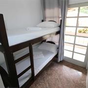 SUÍTE ECONÔMICA QUADRUPLA VILA DA AGUA 