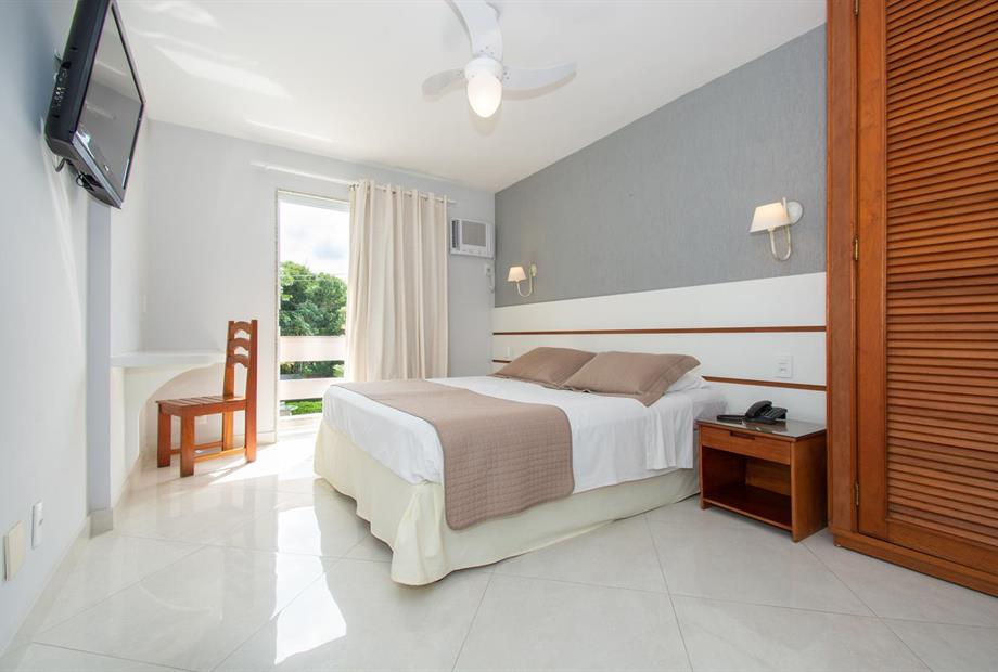 rob_8367 (resized).jpg