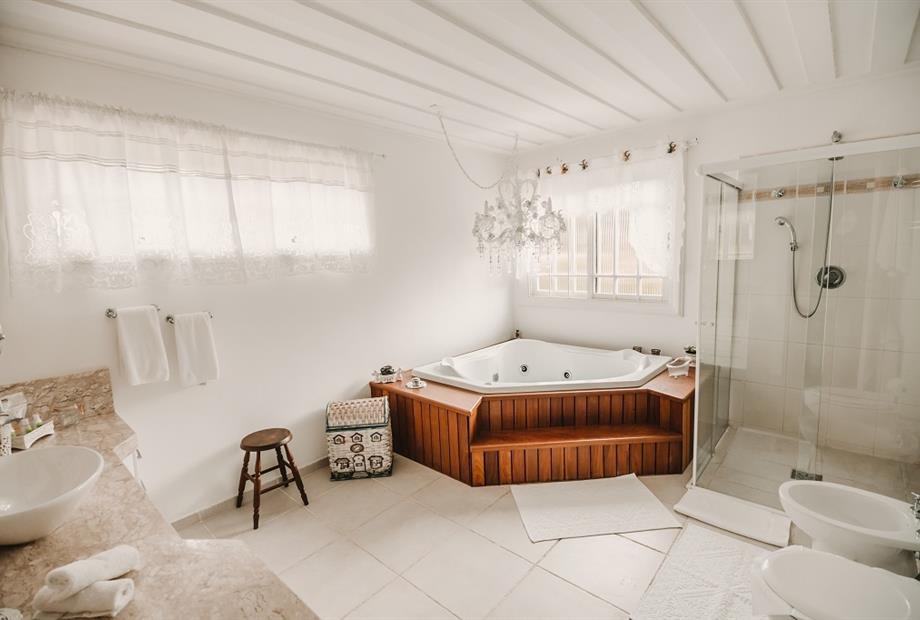 SUITE ESPECIAL LAVANDA (8).jpg