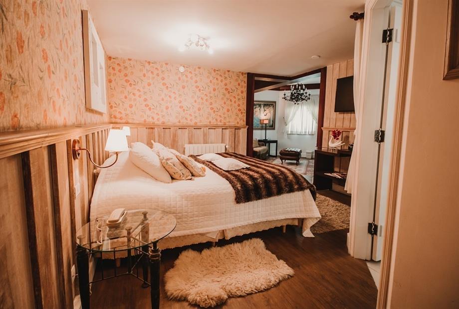 SUITE ESPECIAL POR DO SOL (02).jpg