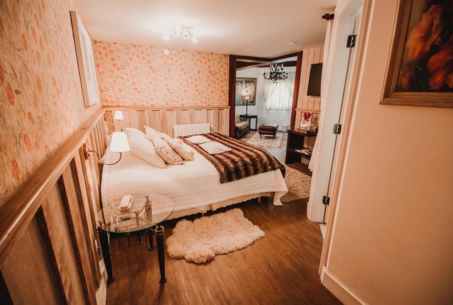 SUITE ESPECIAL POR DO SOL.jpg