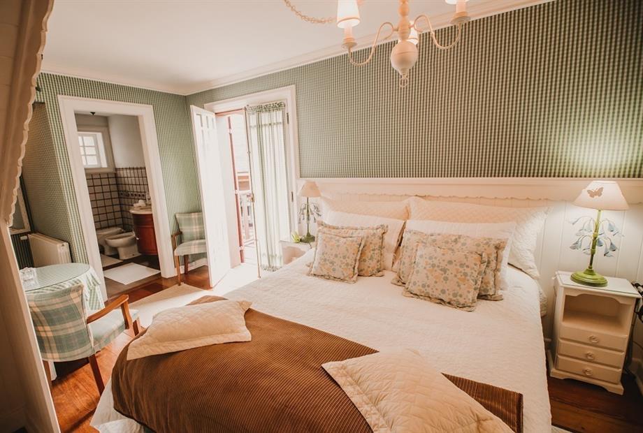 SUITE LUXO BORBOLETAS (4).jpg