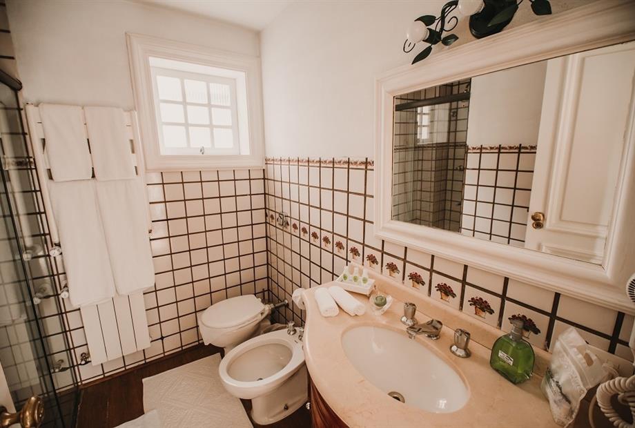 SUITE LUXO BORBOLETAS (7).jpg