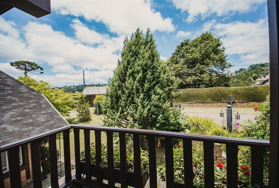 SUITE LUXO REVOADAS (6).jpg