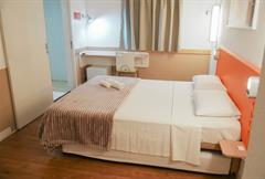 Apartamento Standard Triplo ACESSÍVEL PNE -CASAL + SOLTEIRO DBCH