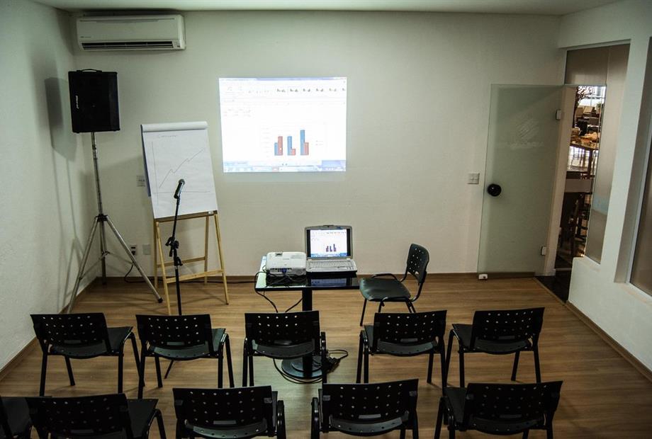 sala de reuniões.jpg