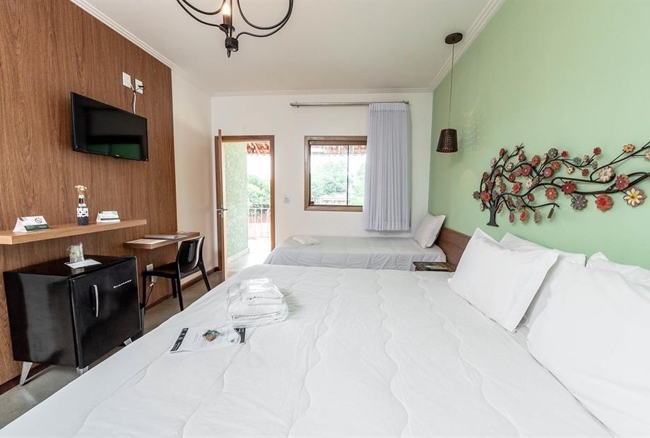 luxo triplo varanda.jpg