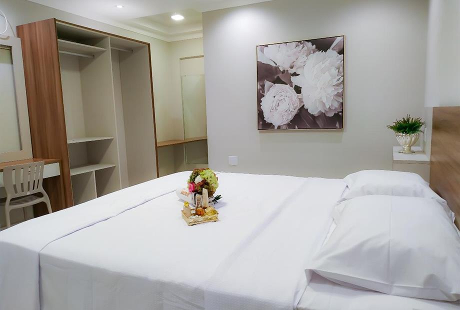 quarto-luxo-1.jpg