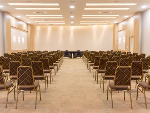 sala eventos.jpg