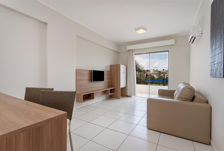 Suíte Luxo Thermas - sala.jpg