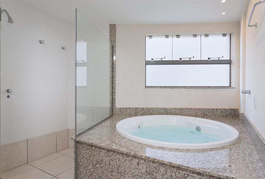 Suíte Master - Hidromassagem.jpg