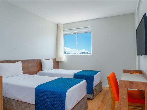 std duplo twin 1.jpg