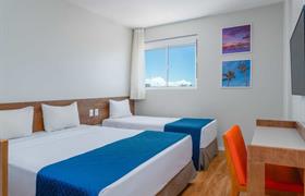 Chambre triple standard pour un couple + 1 personne de Verano Pajuçara by Tropicalis