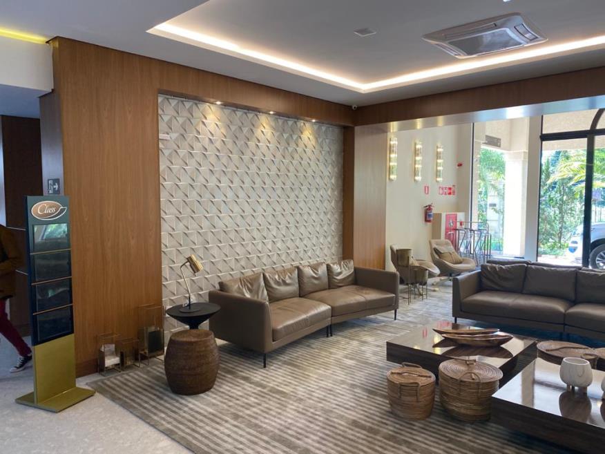 LOBBY 1.jpg