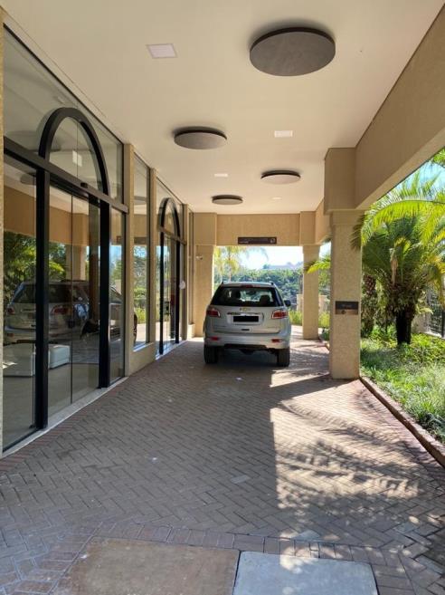 PORTICO.jpg