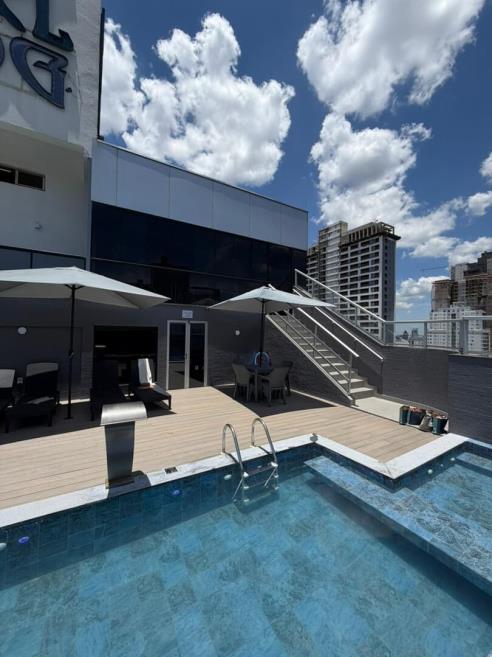 foto piscina nova 2025.jpg