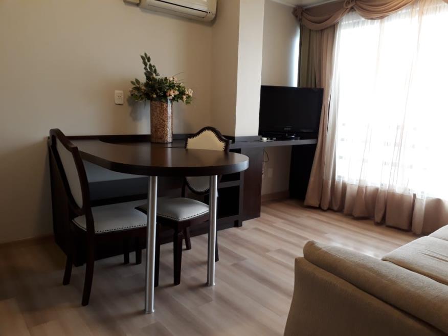 sala suite 702.jpg