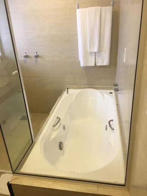 banheiro suite 700.jpg