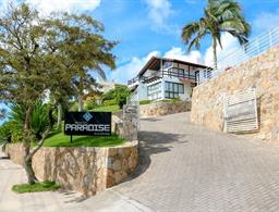 Ingleses Paradise Flat