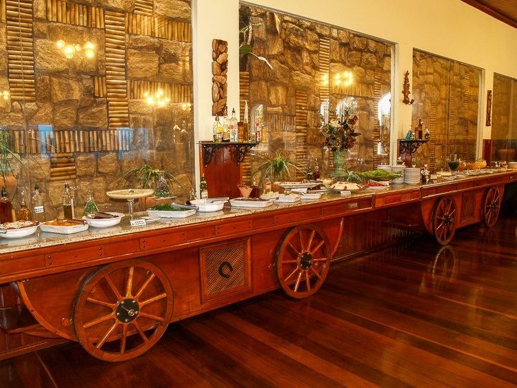 buffet ii.jpg