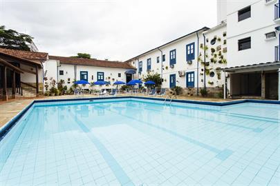 PISCINA (23)_Easy-Resize.com.jpg