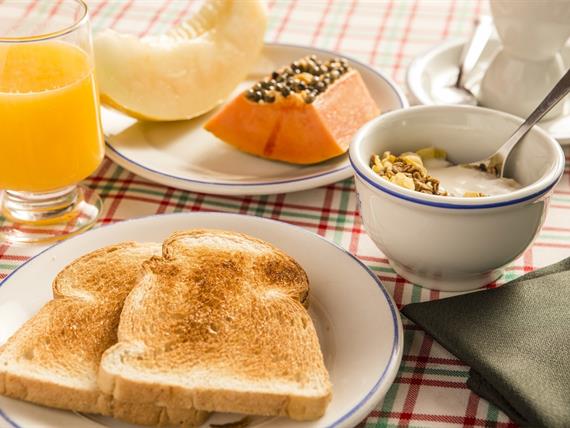 CAFE (10)_Easy-Resize.com.jpg