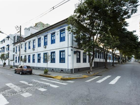 FACHADA (6)_Easy-Resize.com.jpg