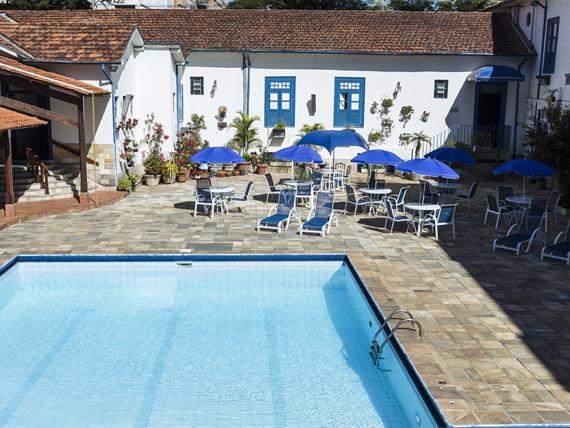 PISCINA (13)_Easy-Resize.com.jpg