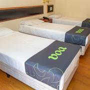 Luxo Triplo Solteiro